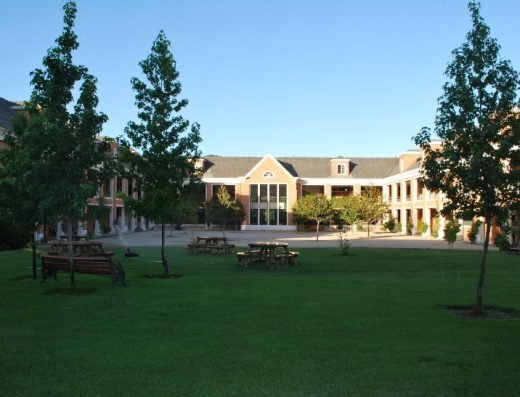 Colegio Los Alerces